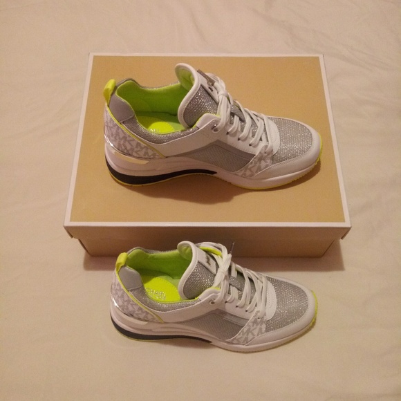 Michael Kors Georgie Trainer Sneaker - Picture 8 of 8